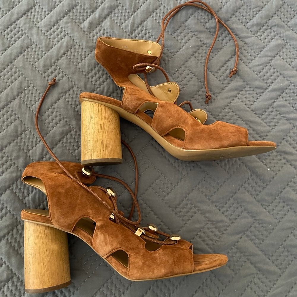 Rebecca Minkoff suede gold button wrap ankle round heels